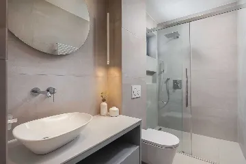 Sea View Villa in Jezera for 8 Guests