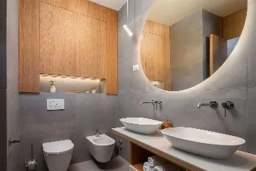 Sea View Villa in Jezera for 8 Guests