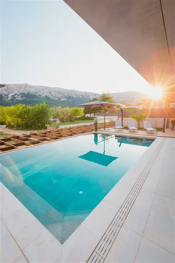 Villa with Heated Pool in Baška for 8 Guests