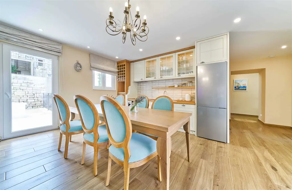 Sea View Villa in Jesenice for 12 Guests