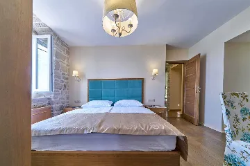 Sea View Villa in Jesenice for 12 Guests