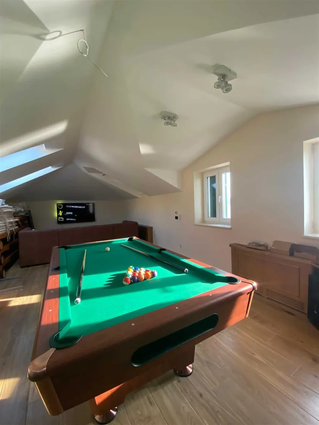 Sea View Villa in Jesenice for 12 Guests
