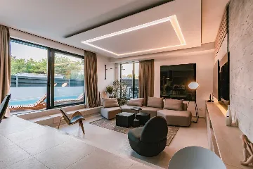 Srima Villa for 8 Guests with Pool and Sauna