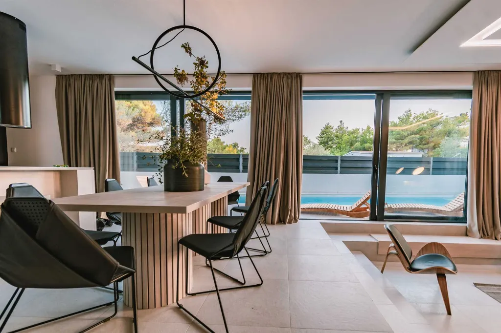 Srima Villa for 8 Guests with Pool and Sauna