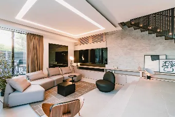 Srima Villa for 8 Guests with Pool and Sauna