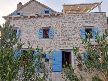 Stone Villa with Private Pool in Milna, Croatia