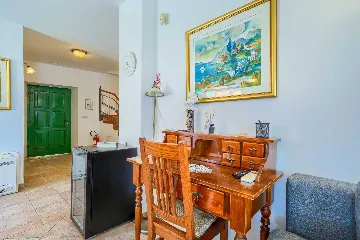 Sumartin Villa with Private Pool for Up to 10