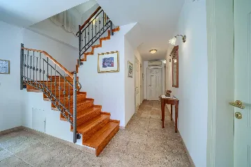 Sumartin Villa with Private Pool for Up to 10