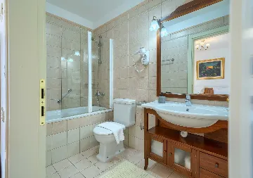 Sumartin Villa with Private Pool for Up to 10