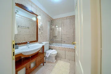 Sumartin Villa with Private Pool for Up to 10