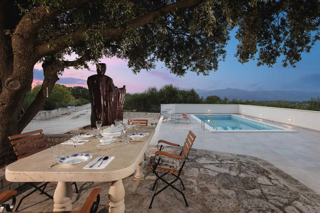 Private Heated Pool Villa in Pučišća for Up to 6