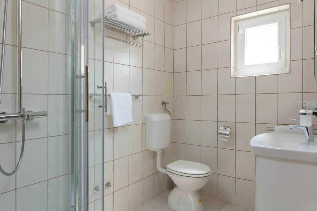 Private Heated Pool Villa in Pučišća for Up to 6