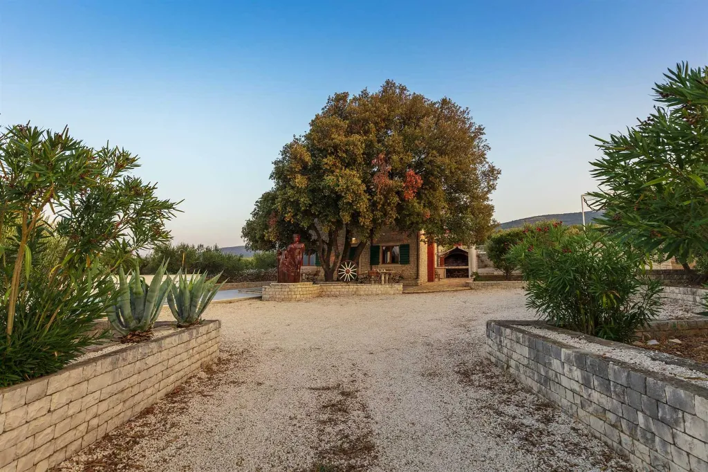 Private Heated Pool Villa in Pučišća for Up to 6