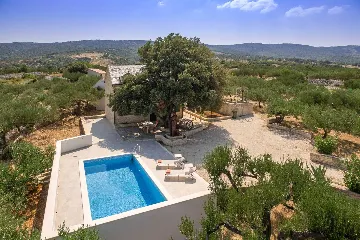 Private Heated Pool Villa in Pučišća for Up to 6
