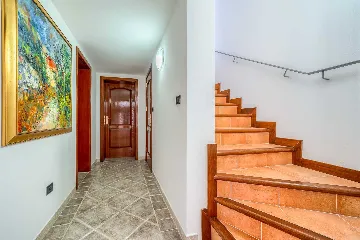 3-Bedroom Villa in Sumartin with Private Pool