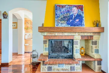 3-Bedroom Villa in Sumartin with Private Pool