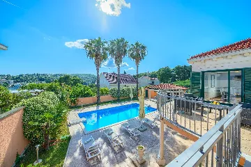 3-Bedroom Villa in Sumartin with Private Pool