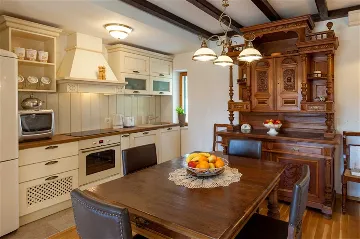 Family Villa in Sumartin with Private Pool