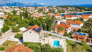 Family Villa in Sumartin with Private Pool