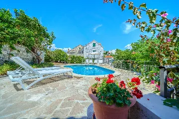3-Bedroom Villa in Sumartin with Private Pool
