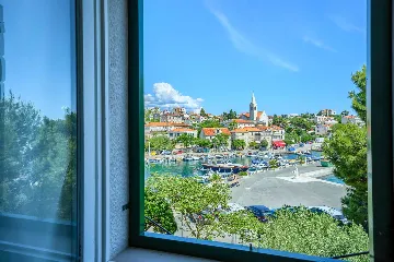 3-Bedroom Villa in Sumartin with Private Pool