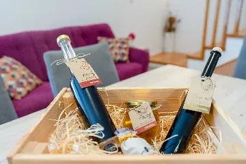 3-Bedroom Villa in Sumartin with Private Pool