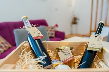 3-Bedroom Villa in Sumartin with Private Pool