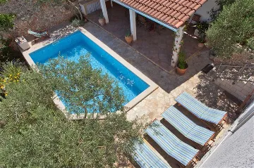 Supetar Villa with Private Pool and Garden (9)