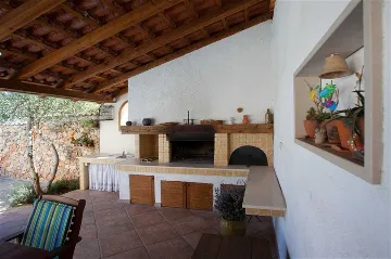 Supetar Villa with Private Pool and Garden (9)