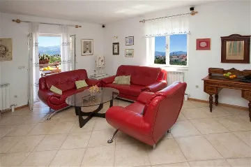 Supetar Villa with Private Pool and Garden (9)