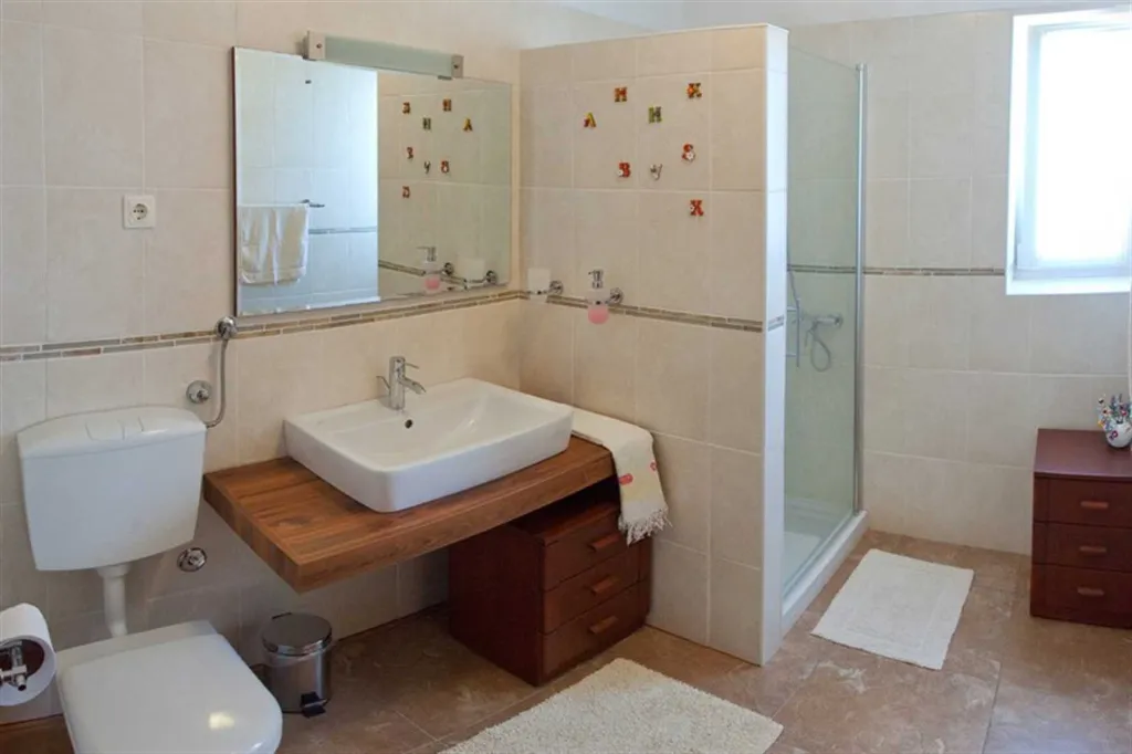 Supetar Villa with Private Pool and Garden (9)