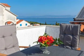 Supetar Villa with Private Pool and Garden (9)