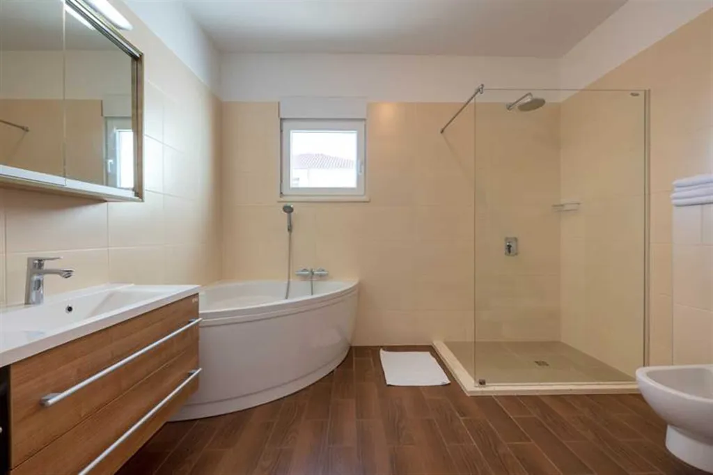 Villa with Heated Private Pool in Podstrana