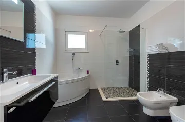 Villa with Heated Private Pool in Podstrana