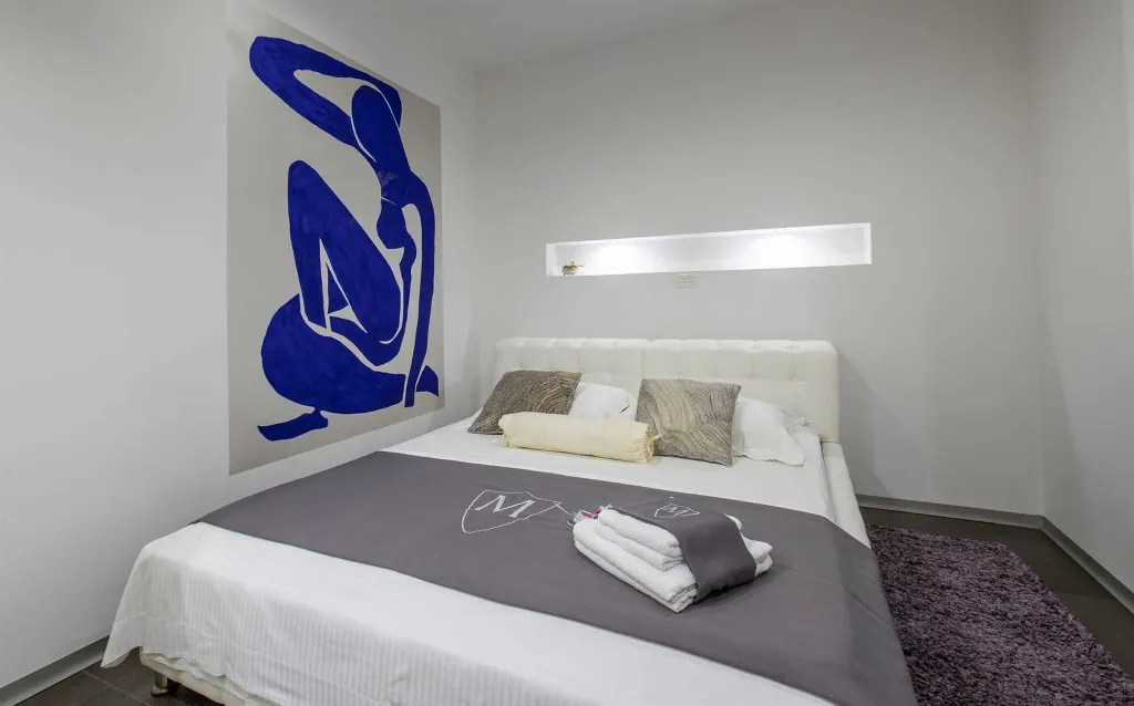 4-Bedroom Villa in Rogoznica for Up to 15 Guests