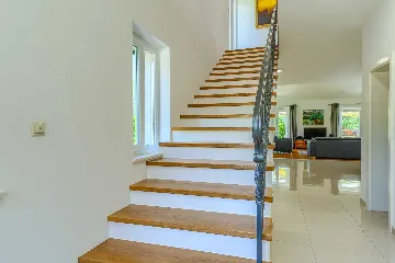 3-Bedroom Villa in Župa for Up to 6 Guests