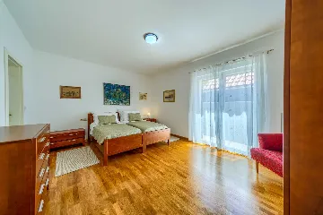 3-Bedroom Villa in Župa for Up to 6 Guests