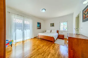 3-Bedroom Villa in Župa for Up to 6 Guests