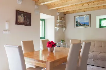 4-Bedroom Villa in Dubrovnik (Up to 8 Guests)