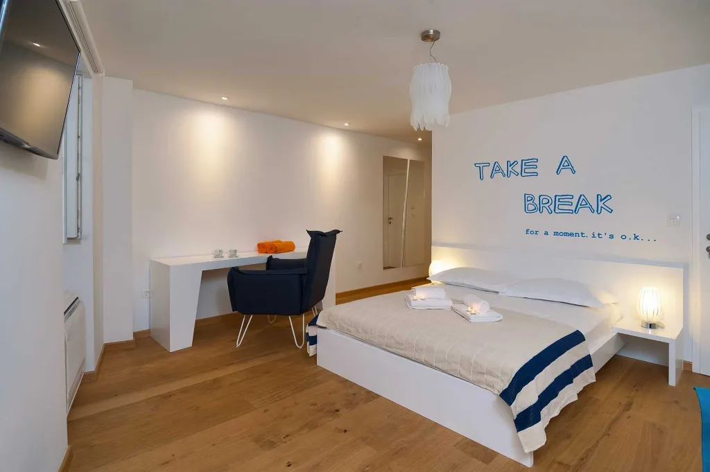 5-Bedroom Villa in Bol, Croatia (Private Pool)