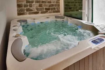 5-Bedroom Villa in Bol, Croatia (Private Pool)