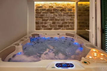 5-Bedroom Villa in Bol, Croatia (Private Pool)