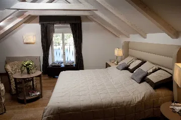 Luxury 5-Bedroom Villa with Heated Pool in Hvar