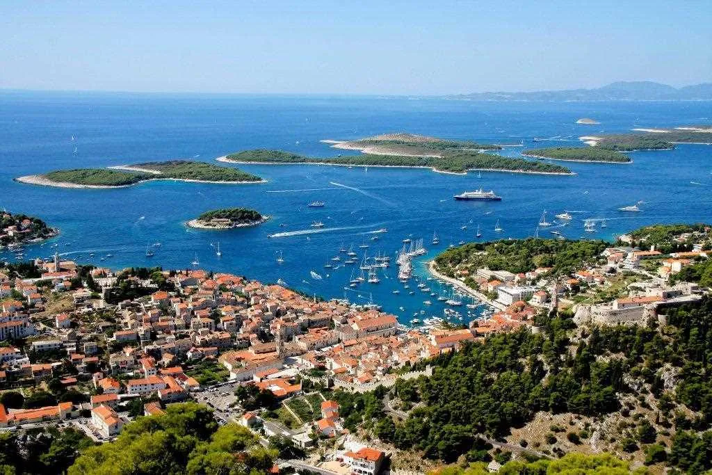 Luxury 5-Bedroom Villa with Heated Pool in Hvar