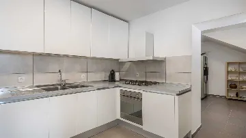 Sea-Front Villa for 12 Guests in Hvar