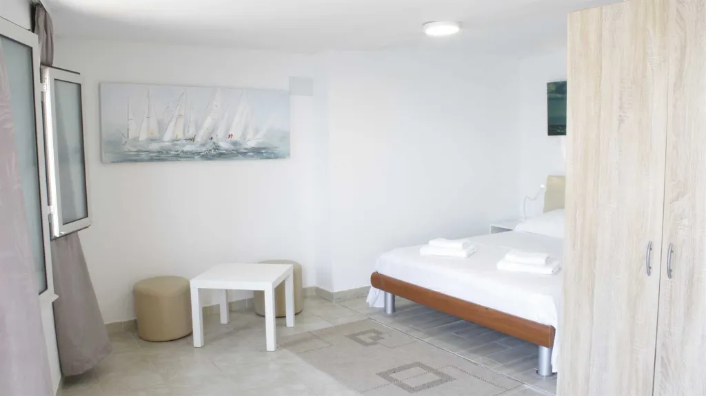 Sea-Front Villa for 12 Guests in Hvar