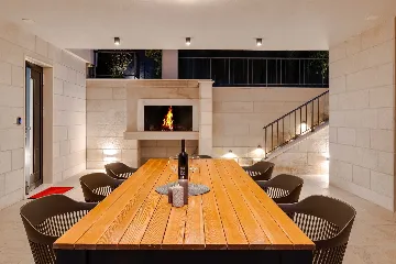 4-Bedroom Villa with Heated Pool in Omiš