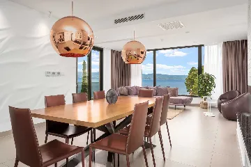 4-Bedroom Villa with Heated Pool in Omiš