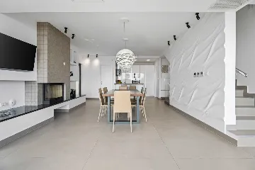 Omiš 4-Bedroom Villa for 8 with Heated Pool