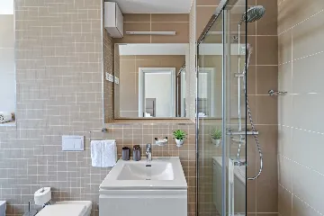 Omiš 4-Bedroom Villa for 8 with Heated Pool